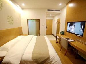 greetree inn jiangsu wuxi huishan district yuqi town business hotel