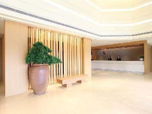 ji hotel shanghai lujiazui pudong avenue