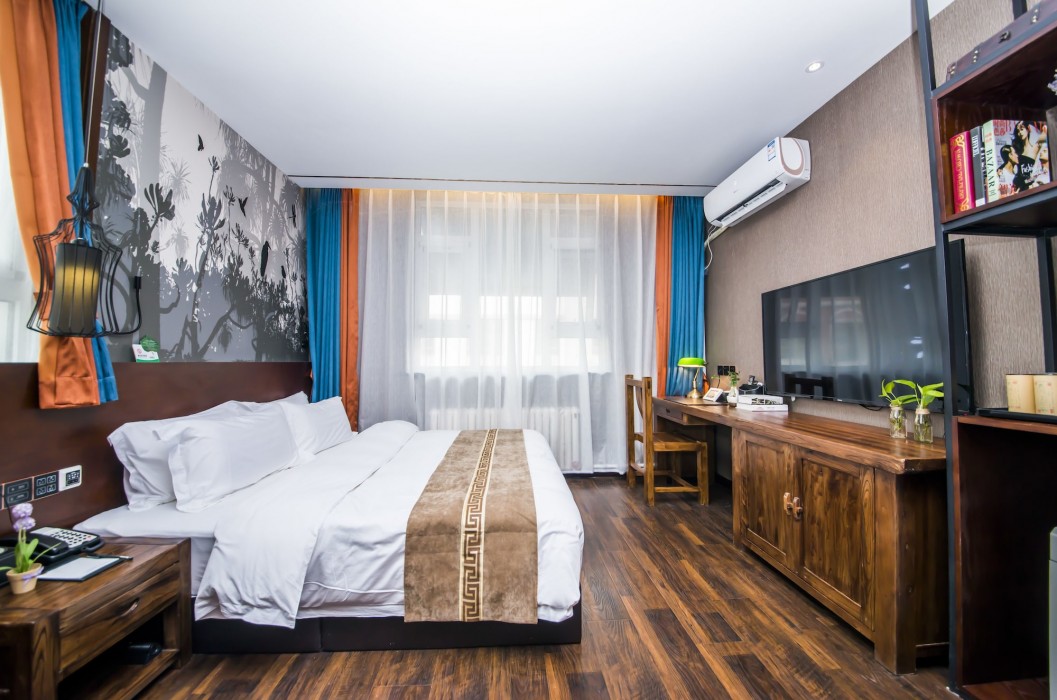 mg hotel st michaels cathedral qingdao