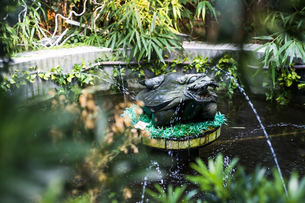 mg hotel st michaels cathedral qingdao