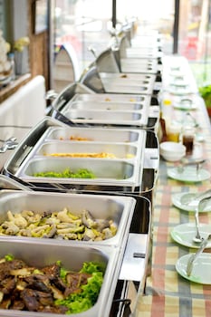 mg hotel st michaels cathedral qingdao