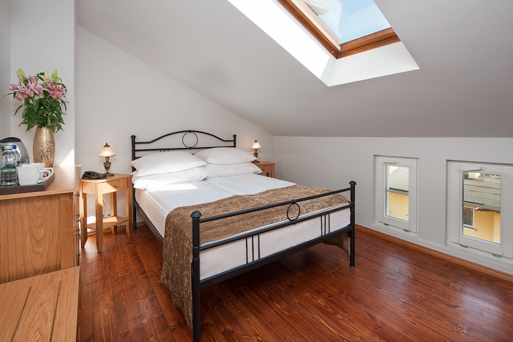 villa sedan destigo hotels