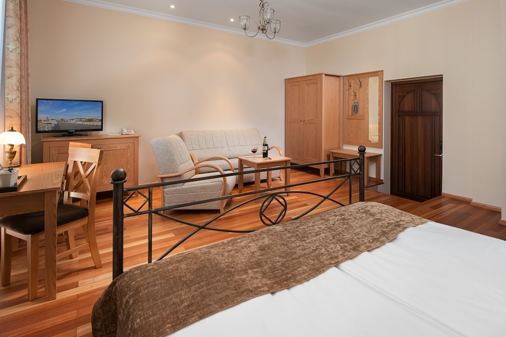 villa sedan destigo hotels