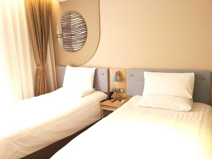 home inn harbin sanda dongli road haguo