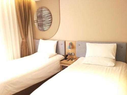 Home Inn Harbin Sanda Dongli Road Haguo,Daoli Qu>>Harbin,2 star