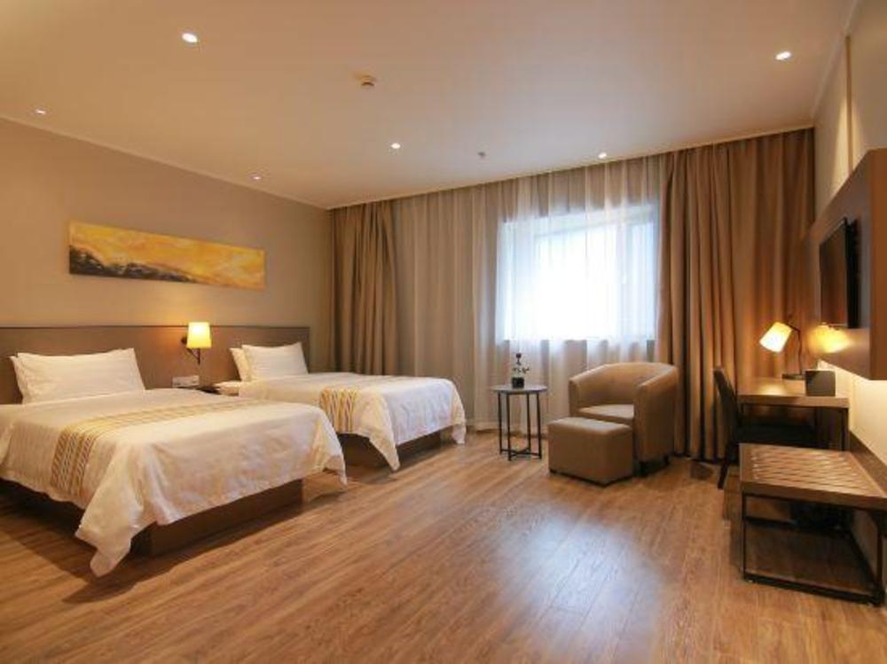 home inn plus suzhou wanda plaza metro station