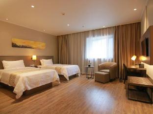 home inn plus suzhou wanda plaza metro station