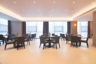 home inn plus suzhou wanda plaza metro station