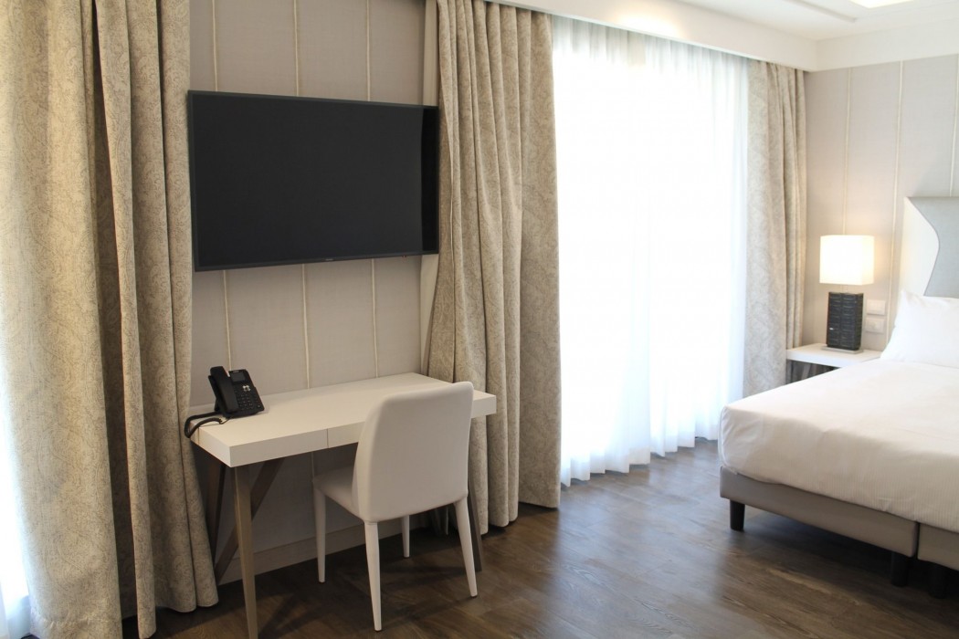 Splendido Bay Luxury Spa Resort,Desenzano Del Garda>>Brescia,5 star