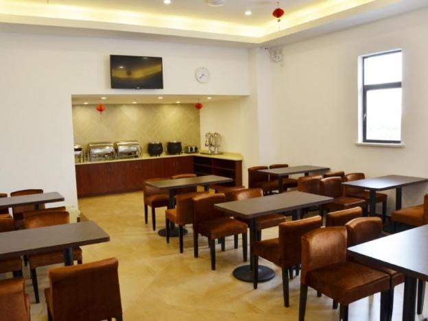 greentree inn taizhou xinghua zhangguo bus station express hotel