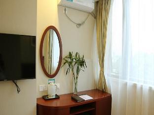 greentree inn taizhou xinghua zhangguo bus station express hotel