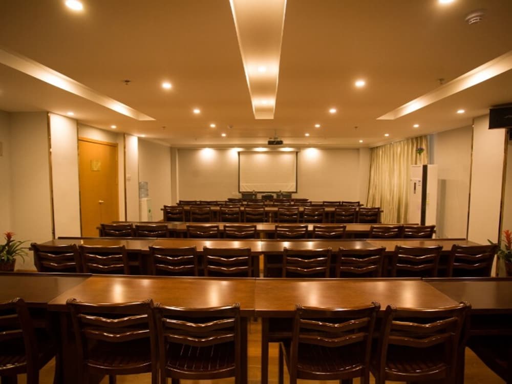 greentree inn huaian kangjian w road xian road hotel