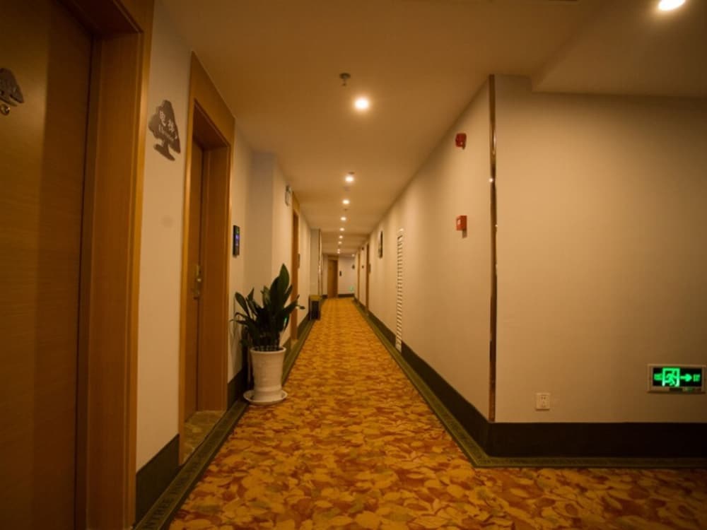 greentree inn huaian kangjian w road xian road hotel