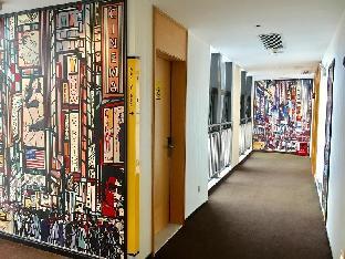 iu hotel zhongshan dongfeng kfc