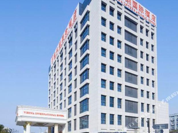 vienna international shanghai baoshan cruise