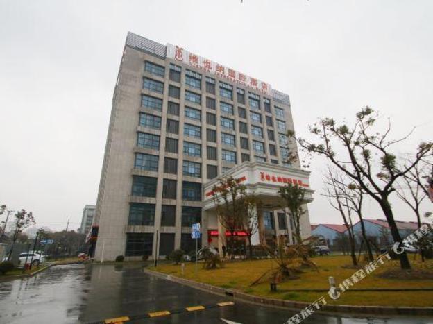 vienna international shanghai baoshan cruise