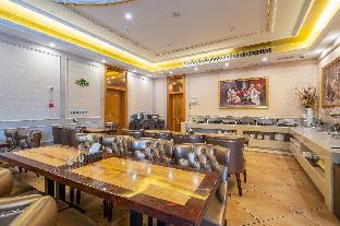 vienna international shanghai baoshan cruise