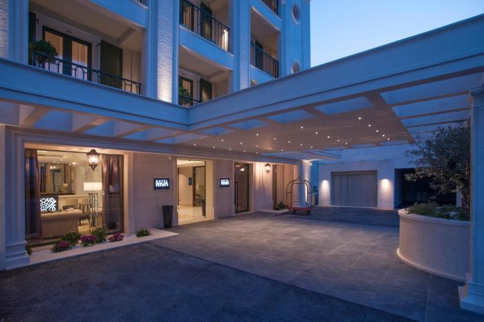 hotel riva by aycon