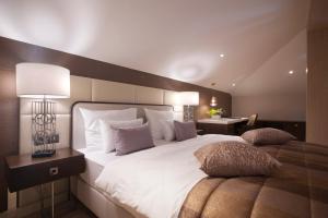 hotel riva by aycon