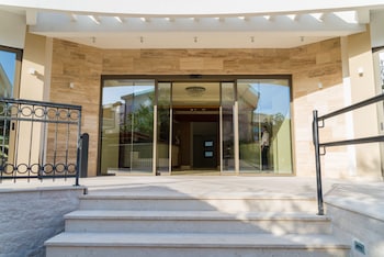 hotel kadmo by aycon