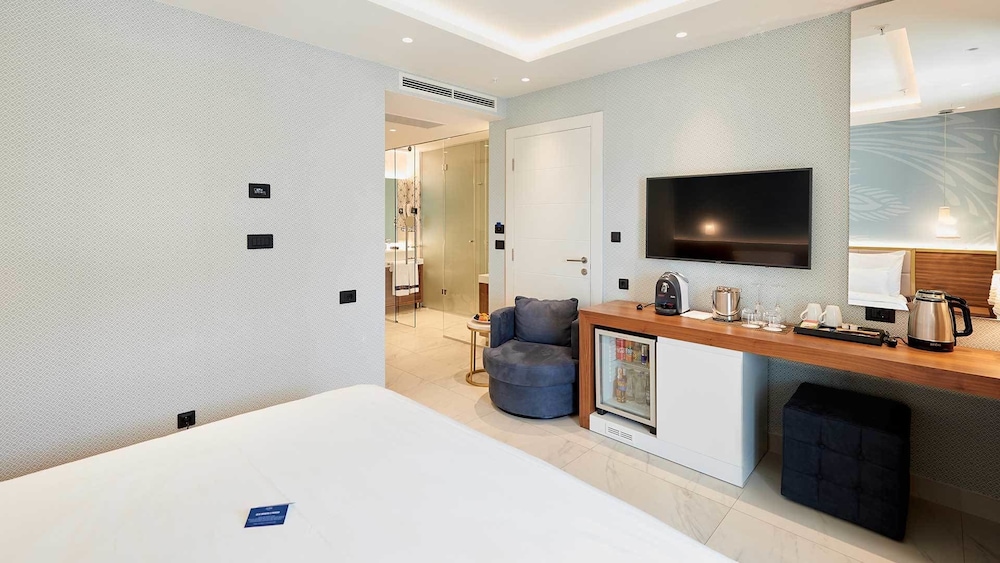 huma kotor bay hotel and villas