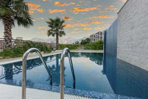 huma kotor bay hotel and villas