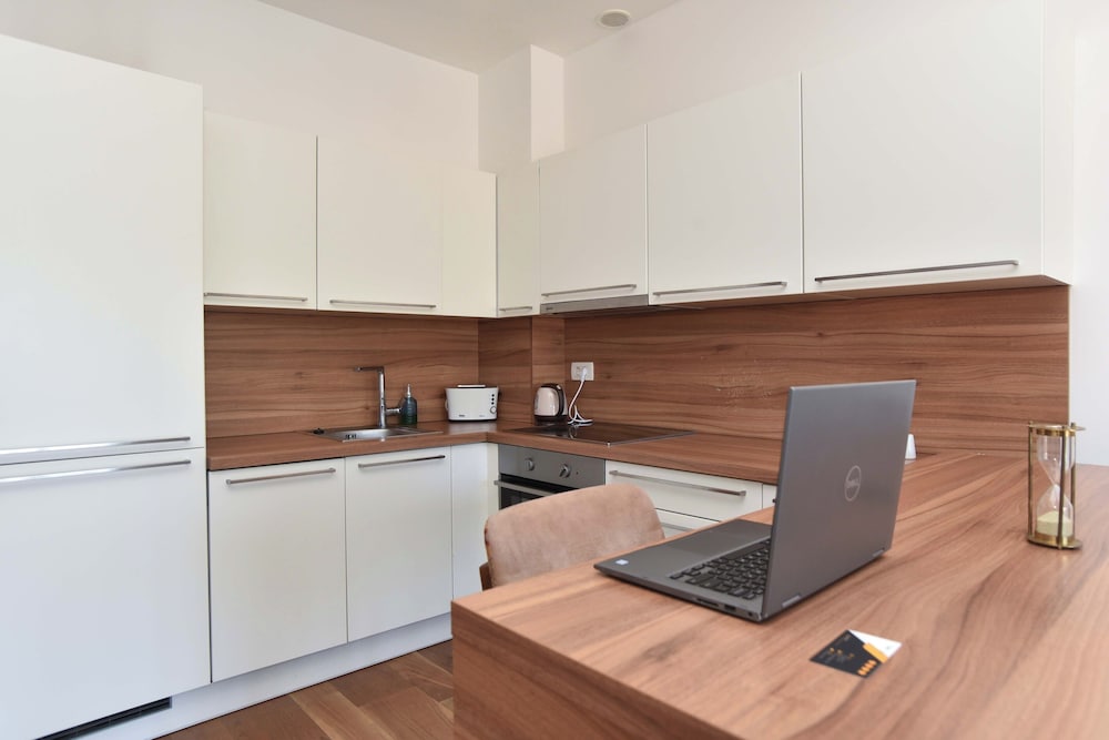 chill and go aparthotel