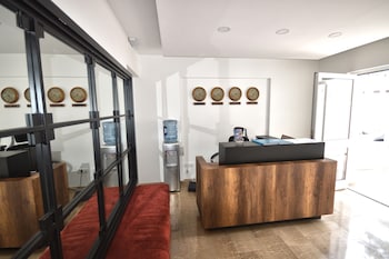 Hotel-Img