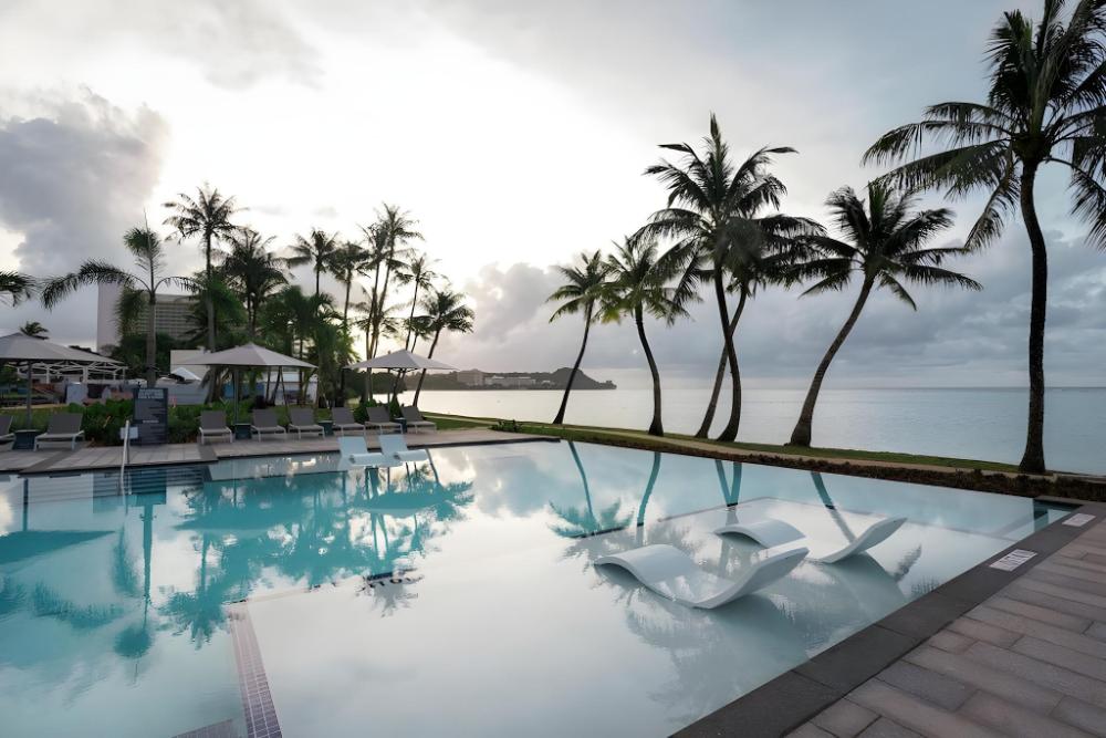 crowne plaza resort guam by ihg