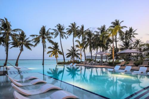 crowne plaza resort guam by ihg