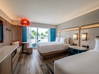 crowne plaza resort guam by ihg