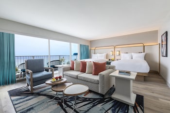 crowne plaza resort guam by ihg