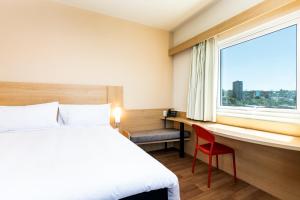 Ibis Puerto Montt,Puerto Montt>>Llanquihue,3 star