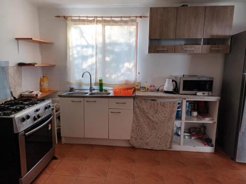 hostal alyaras