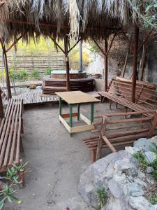 hostal alyaras