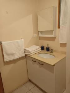 hostal alyaras
