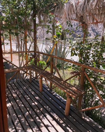 hostal alyaras