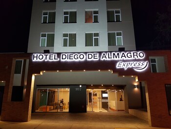 Diego De Almagro Calama Express,Calama>>Antofagasta,3 star