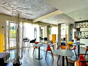 Tobago Hotel,Lake Garda>>Desenzano Del Garda,4 star