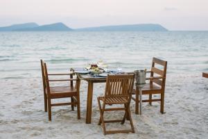 long set resort