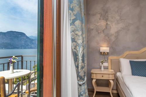lake front hotel brenzone