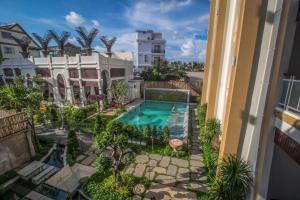 The Night Hotel,Sok San Road, Steung Thmey Village,4 star