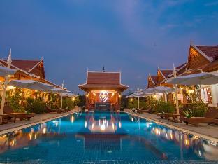 ravorn villa boutique