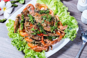 kep bay hotel and resort