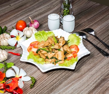 kep bay hotel and resort
