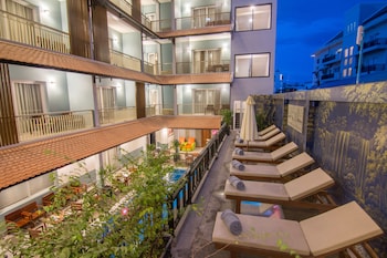 Chhaylong Angkor Boutique Hotel,Apsara Theatre>>Siem Reap,4 star