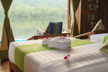 thansur tatai eco resort