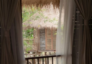 thansur tatai eco resort