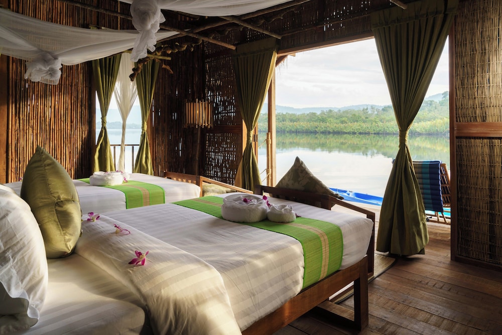 thansur tatai eco resort