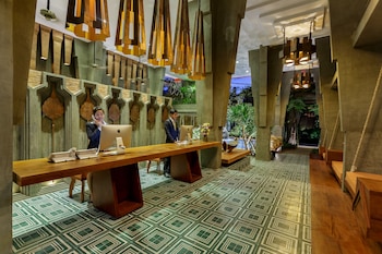 Golden Temple Boutique,Apsara Theatre>>Siem Reap,5 star
